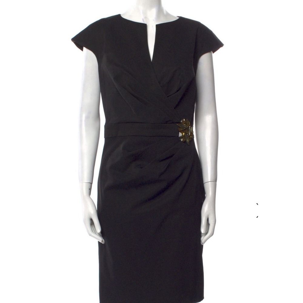 Tadashi Shoji Black Cocktail‎ Dress with Broche Womens Size 6P